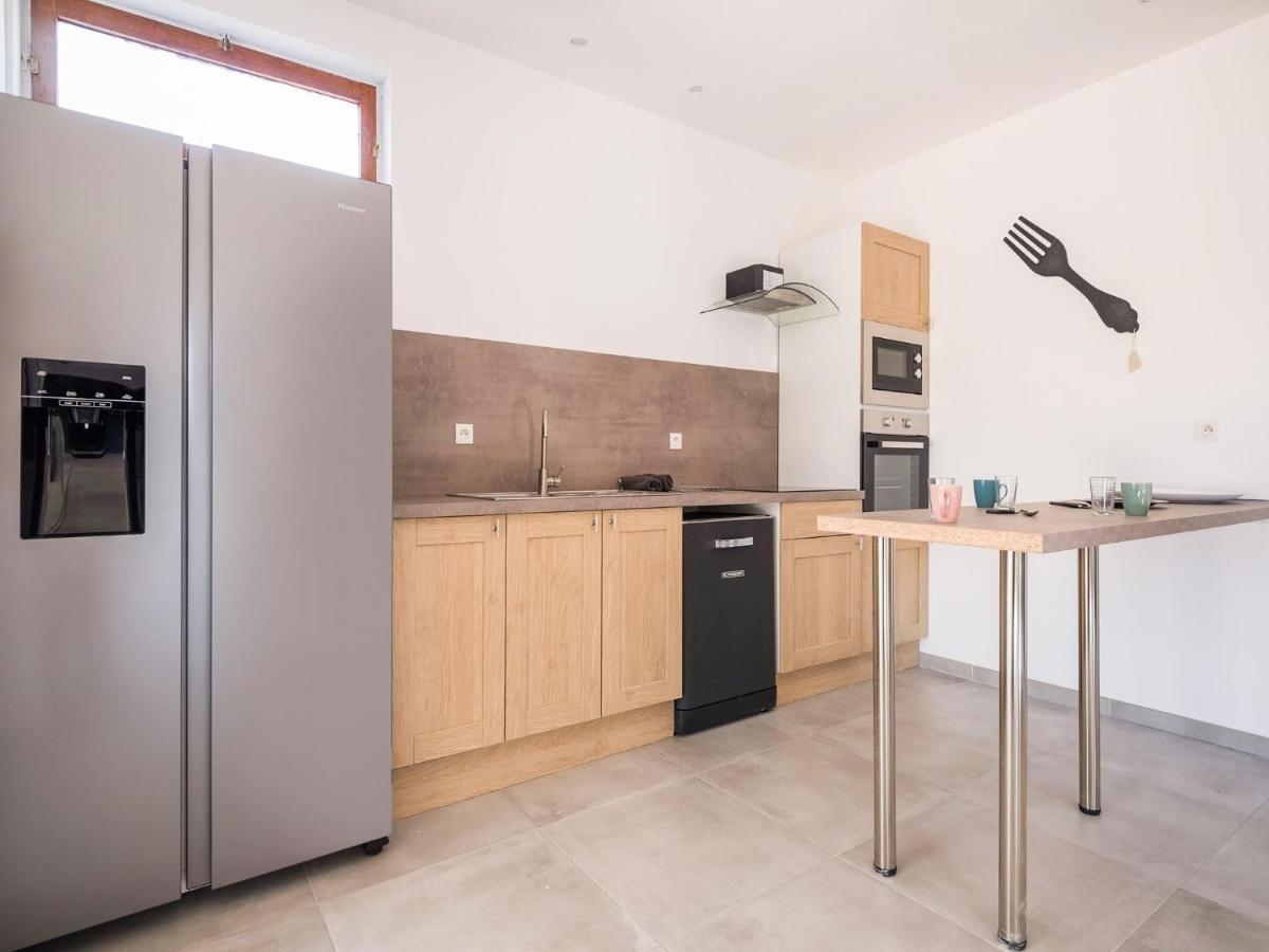 Fully Renovated House Only Few Minutes Walk Away From Ohama Beach Vierville-sur-Mer Buitenkant foto